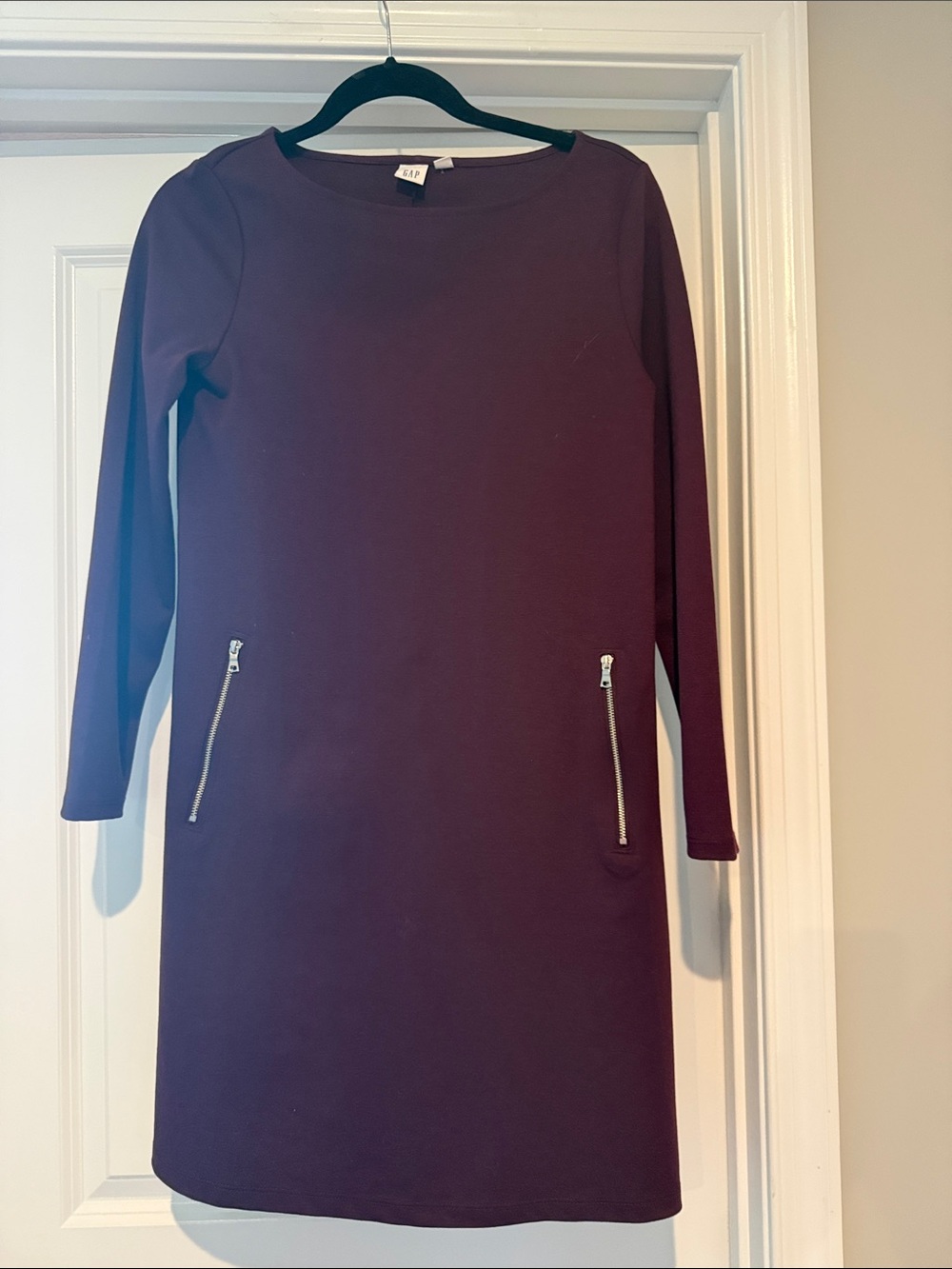 GAP Long Sleeve Sheath Dress in Deep Wine